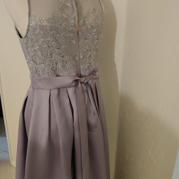 Formal evening dress - Picture 3 of 4